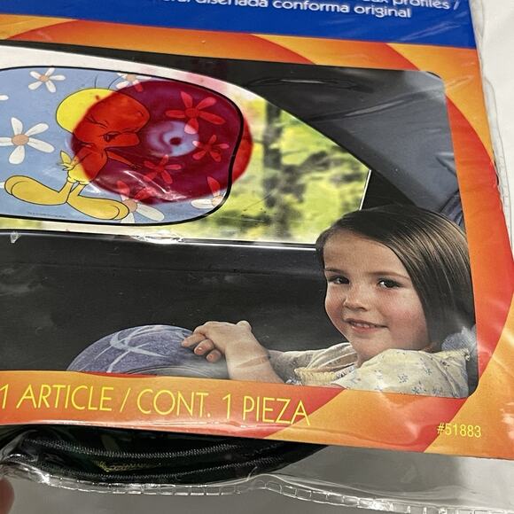 Vintage 2000 Tweety Bird Suncutters Car Window Sunshade Shaped New Old Stock - Picture 3 of 8